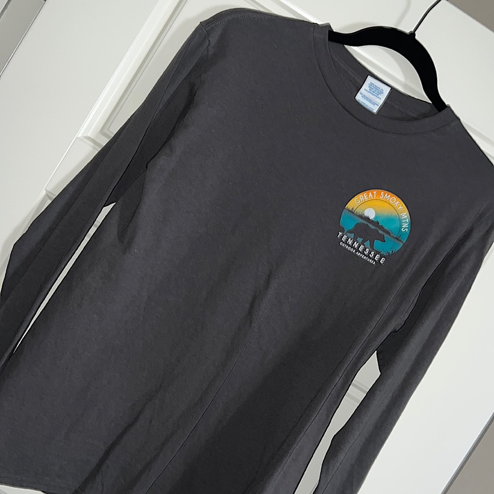 NWOT || Great Smoky Mountains Long Sleeve Tee